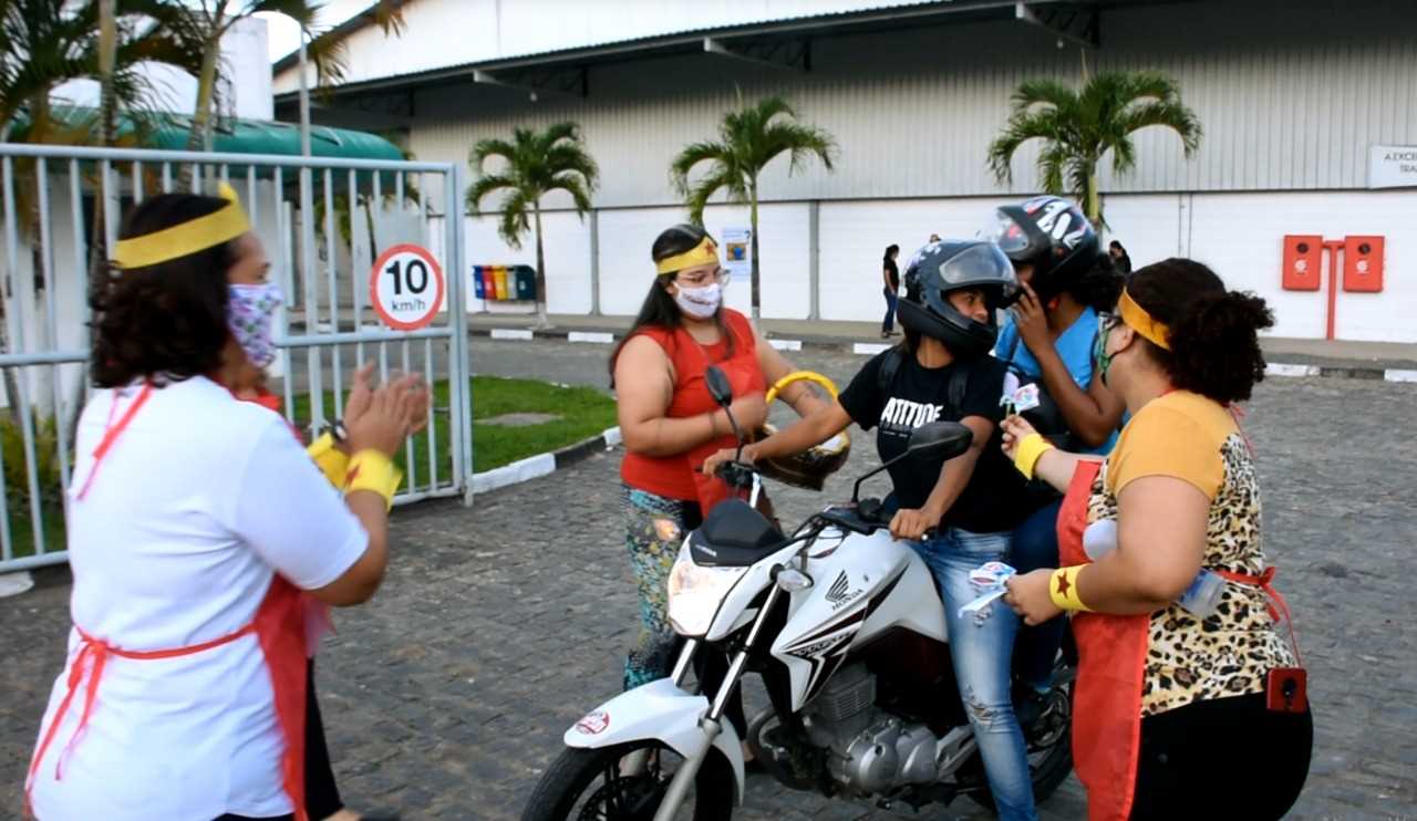 Camacã: Secretaria de Assistência Social homenageia as mulheres funcionárias da Fábrica